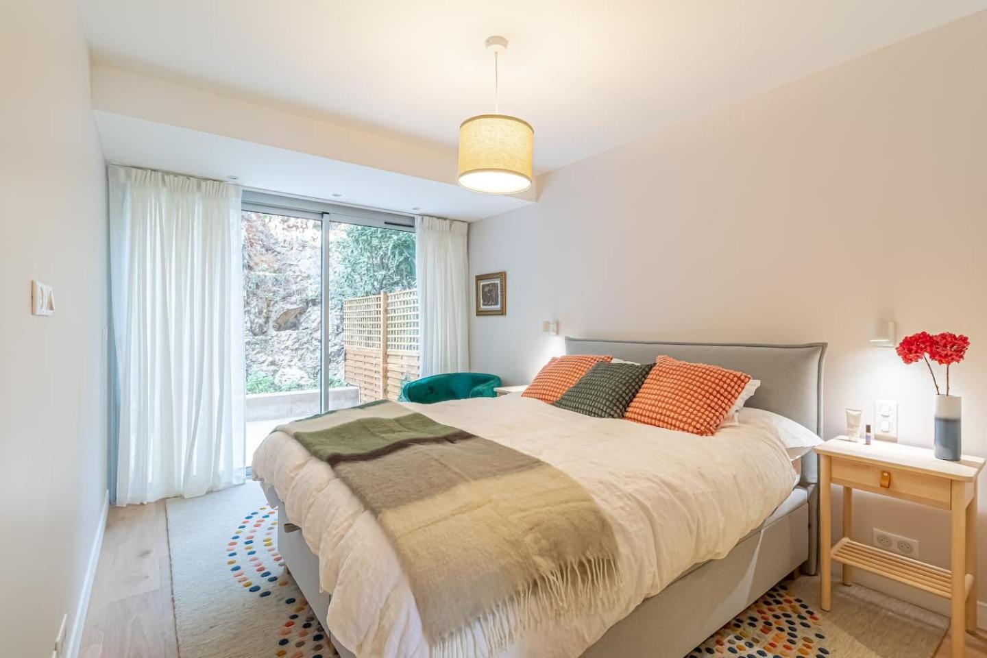 Magnificent 2-room Sea View Roquebrune-Cap-Martin